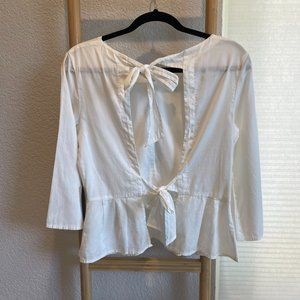 La Causa White Bow Tie Top NWT - Size XS